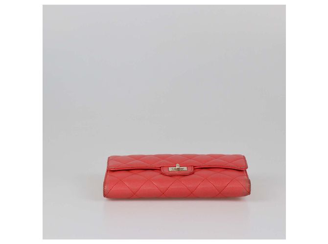 Chanel Reissue Trifold Long Wallet aus rotem gestepptem Leder Pink - Ansicht 4