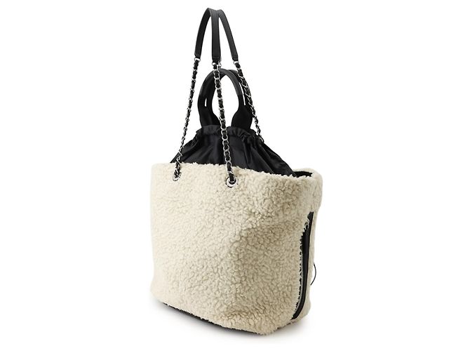Sac cabas Chanel Matelassé Noir Écru - vue 2