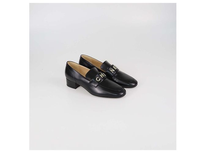 Mocassini Chanel in pelle lucida nera con logo Nero - vista 2