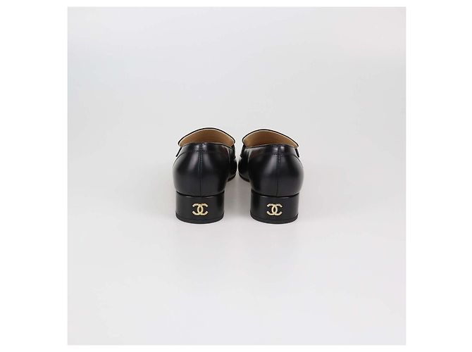 Mocassini Chanel in pelle lucida nera con logo Nero - vista 5