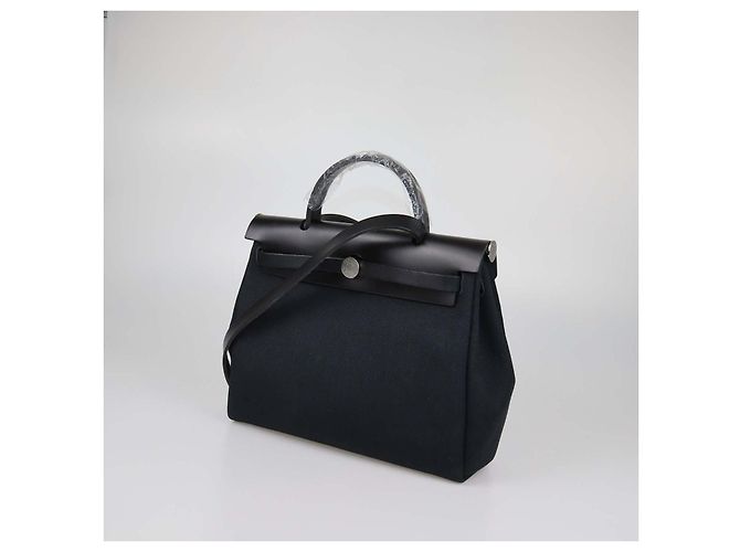 Hermès Borsa Herbag Zip 31 Hermes in tela nera e pelle Vache Hunter Nero - vista 2