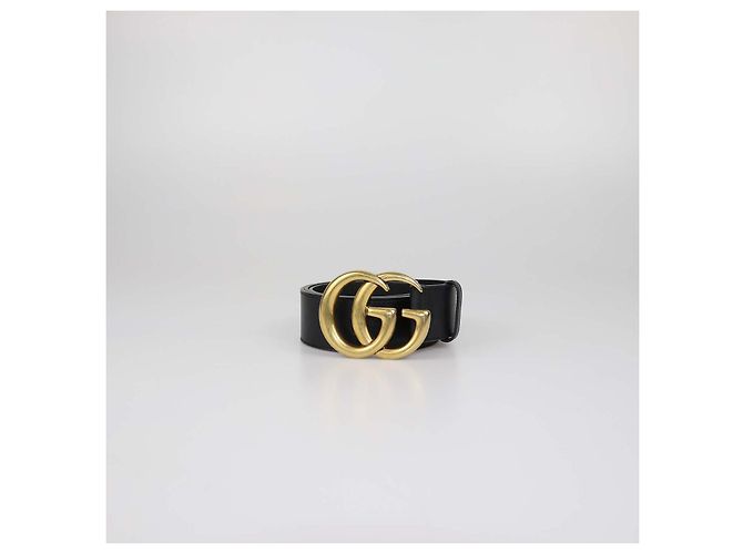 Gucci GG Marmont Gürtel aus schwarzem Leder mit breiter Schnalle - Ansicht 2