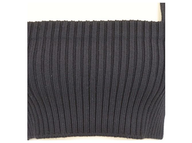 Prada Crop Top aus Wollmisch-Strick in Schwarz mit Spaghettiträgern - Ansicht 4