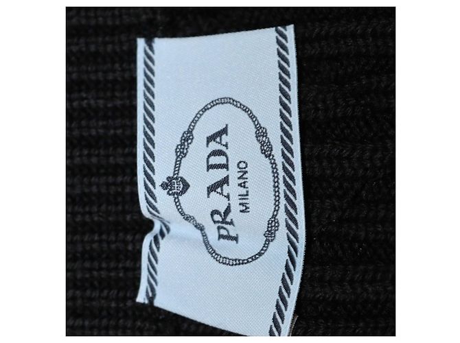 Prada Crop Top aus Wollmisch-Strick in Schwarz mit Spaghettiträgern - Ansicht 5