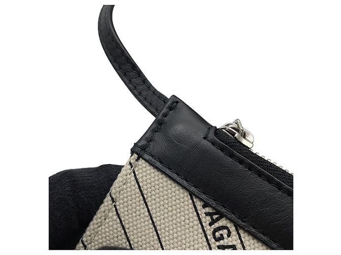 Everyday Borsa Tote Balenciaga Nera e Bianca Nero Bianco - vista 13