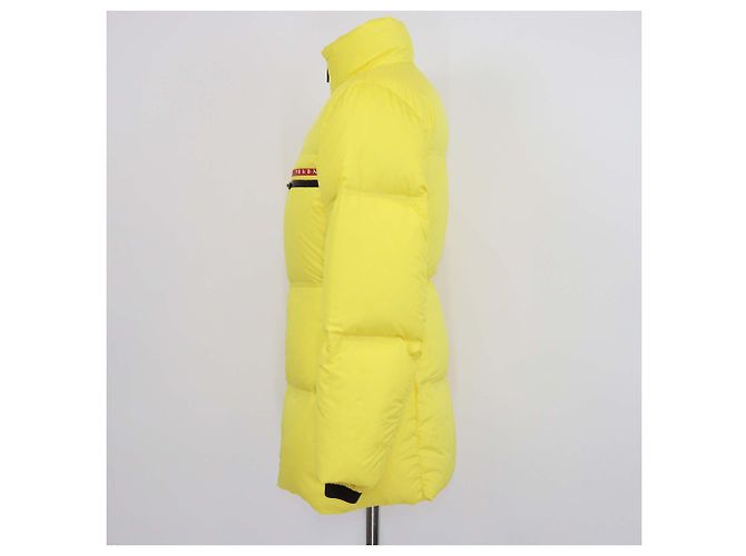 Autre Marque Prada Sport Steppjacke aus gelbem Polyester - Ansicht 2