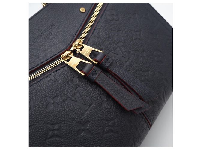 Louis Vuitton Monogram Empreinte Three PM Handtasche Rot Marineblau Monogramm - Ansicht 4
