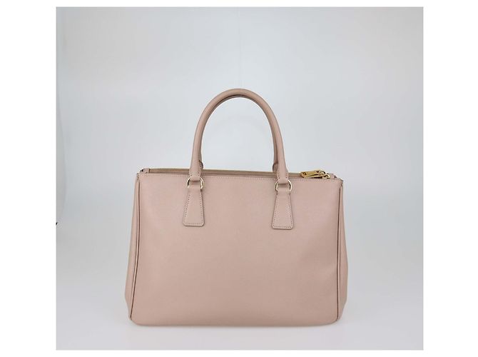 Prada Medium Double Zip Tote aus beigem Saffiano-Leder - Ansicht 3