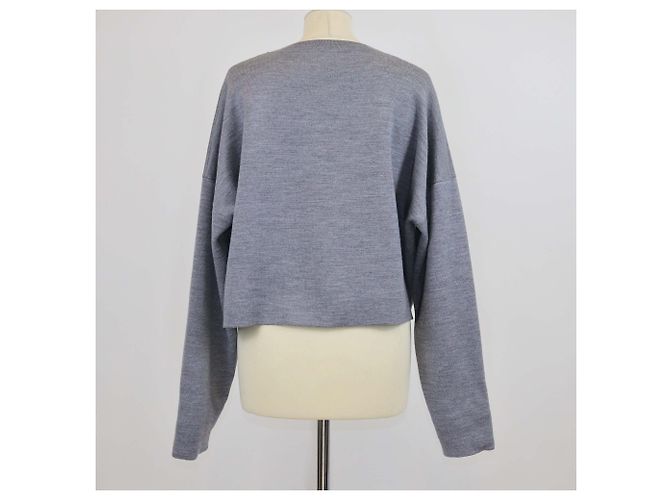 Loewe grauer Crop-Pullover aus Wolle mit geprägtem Anagram - Ansicht 3