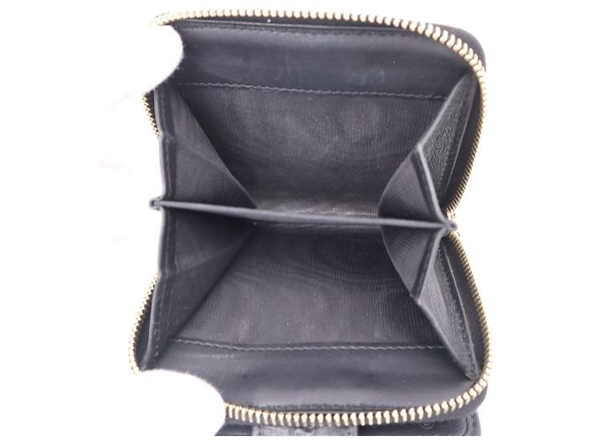 GUCCI MicroGuccissima Bi-fold Compact Wallet Black - view 14