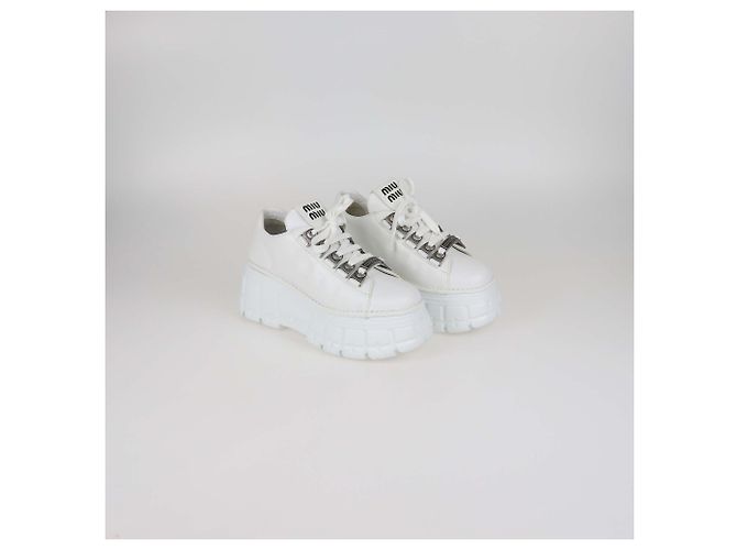 Sneakers basse con platform in pelle bianca Miu Miu Bianco - vista 2