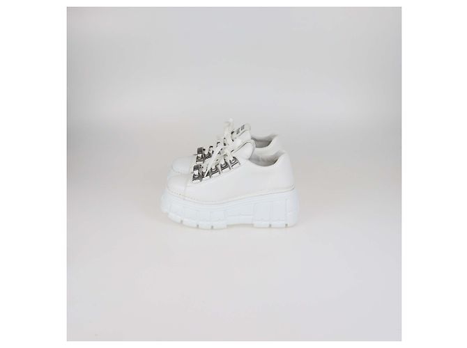 Sneakers basse con platform in pelle bianca Miu Miu Bianco - vista 4