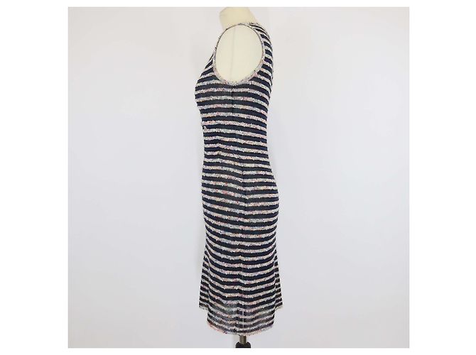 Abito senza maniche Chanel in tweed e maglia a righe multicolore - vista 2