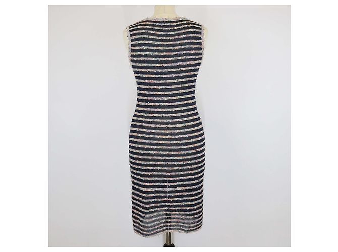 Abito senza maniche Chanel in tweed e maglia a righe multicolore - vista 3
