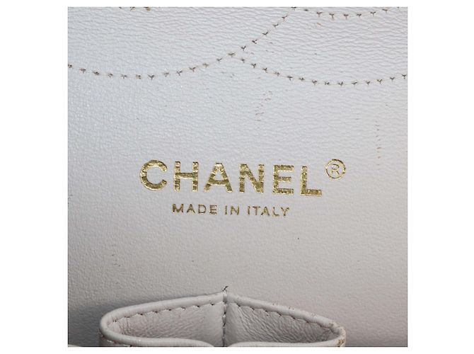 Borsa Chanel Jumbo Classic Double Flap in pelle matelassé Light Beige - vista 5