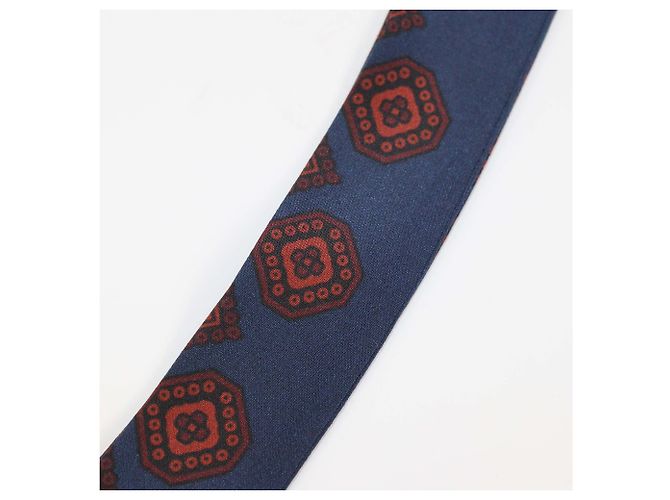 Sciarpa in seta Lanvin blu navy/rosso con decorazioni in cristallo - vista 2