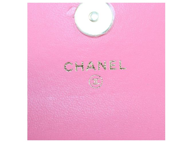 Tarjetero Chanel de piel acolchada rosa con gancho CC - vista 5