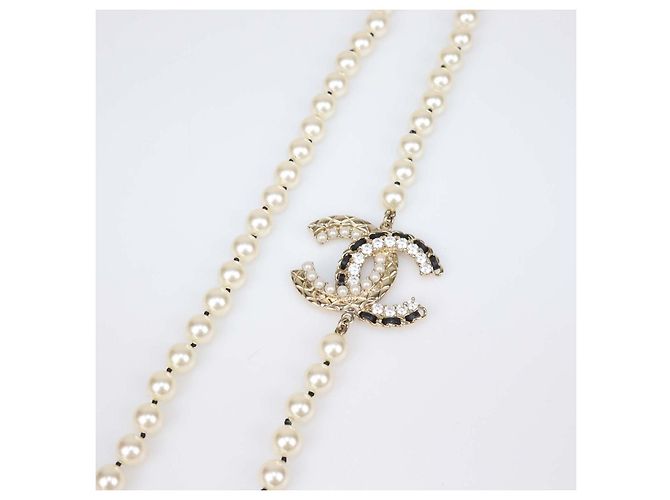 Collana lunga CC Chanel in metallo dorato, strass, perle sintetiche e lambskin - vista 6
