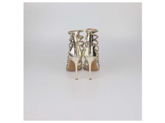 Sandali con tacco Rockstud Caged in pelle dorata Valentino D'oro - vista 5