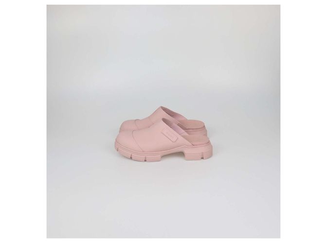 Mules City in gomma rosa Ganni - vista 4