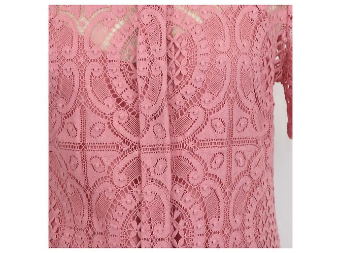 Set Burberry Camicia in Pizzo di Cotone Rosa e Gonna Midi con Cristalli Applicati - vista 4