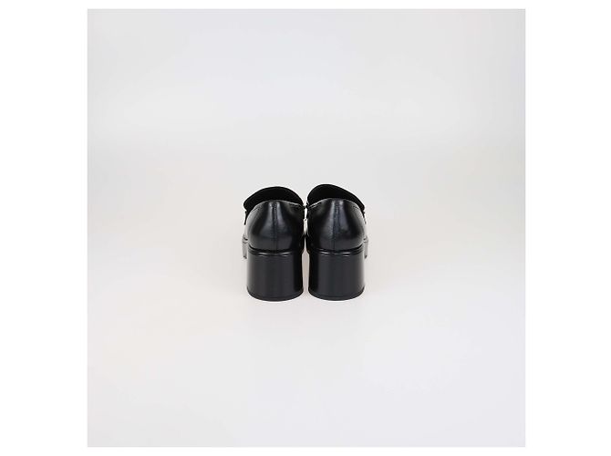 Mocassini platform Chanel in pelle lucida nera con catena CC Nero - vista 5
