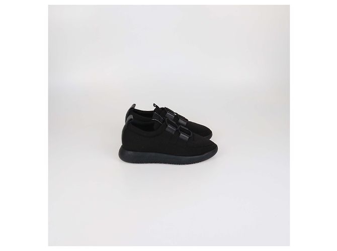 Hermès Hermes Team Sneaker aus technischem Mesh-Gewebe in Schwarz - Ansicht 3