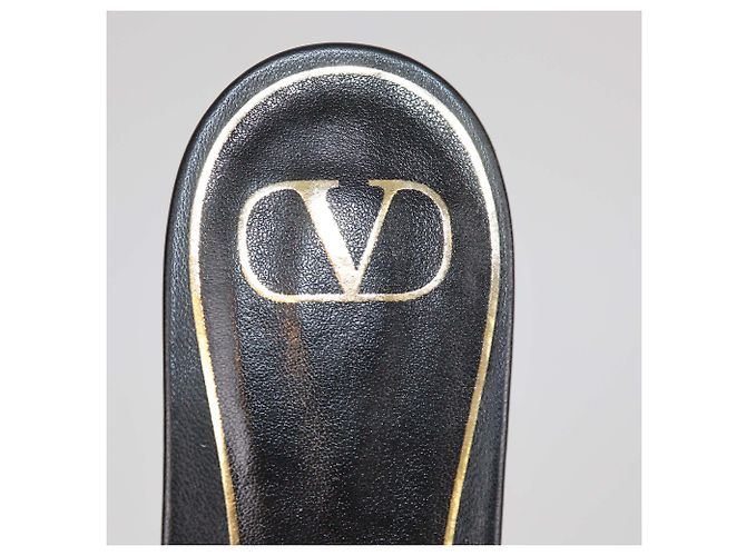 Sandali Gladiator con Nappine Rockstud in Pelle Nera Valentino Nero - vista 6