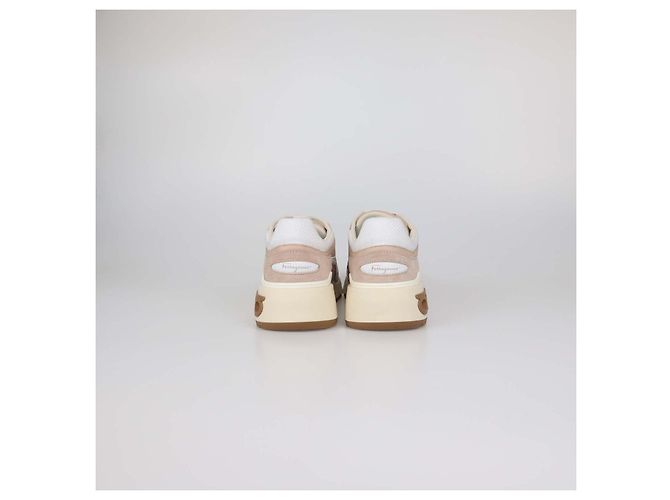 Sneakers basse Cosma in pelle e mesh beige/bianco Salvatore Ferragamo - vista 5