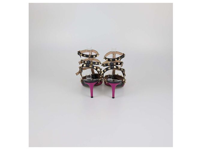 Décolleté Valentino Rockstud Caged in pelle Magenta/Black Nero Rosa - vista 5
