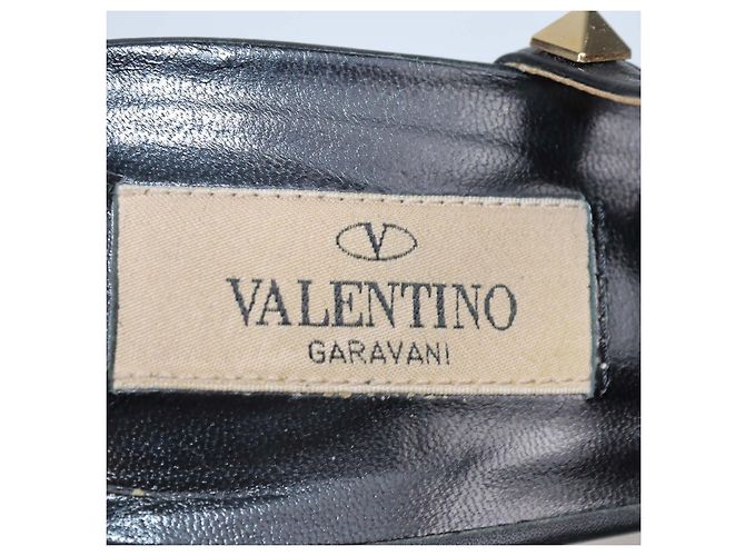 Décolleté Valentino Rockstud Caged in pelle Magenta/Black Nero Rosa - vista 6