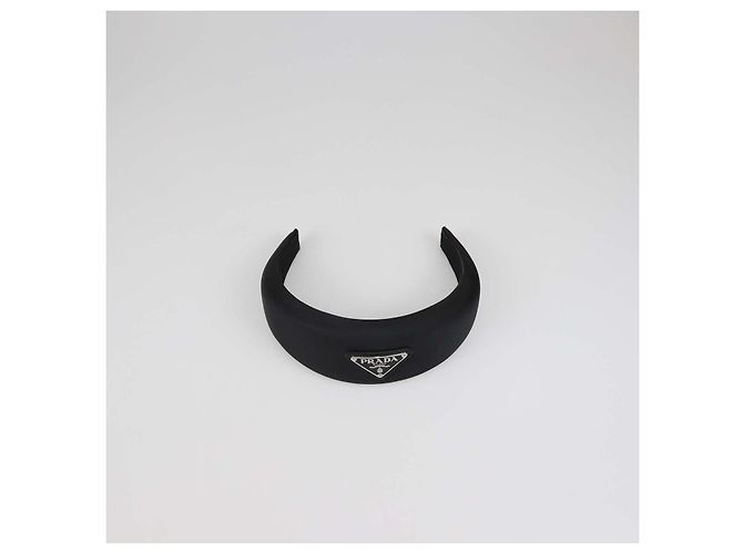 Prada Stirnband aus schwarzem Nylon mit Plakette - Ansicht 4