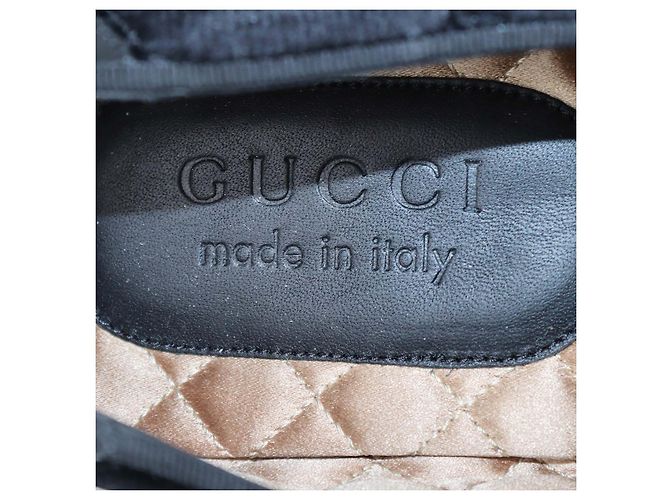 Mocassini Gucci in velluto e pelle nera con stampa Bee e motivo GG Nero - vista 6