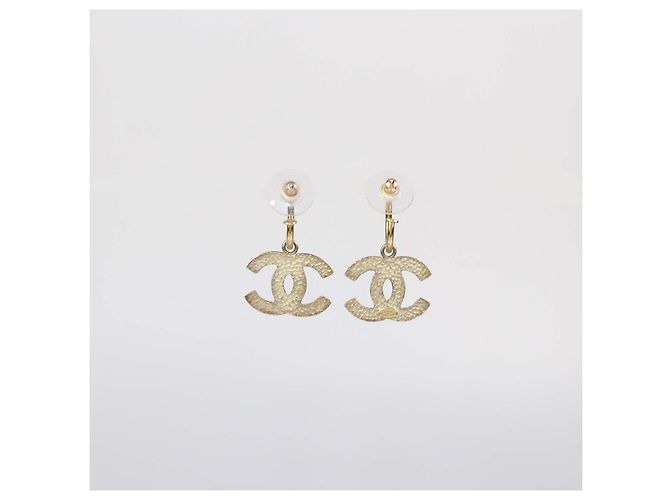 Chanel CC vergoldete Emaille-Ohrstecker Golden - Ansicht 3