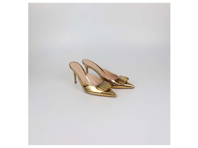 Mules Jaipur in pelle dorata e cristalli Gianvito Rossi D'oro - vista 2