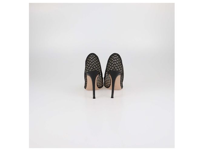 Décolleté Gianvito Rossi in pelle e mesh nera con ritagli e punta a stiletto Nero - vista 5