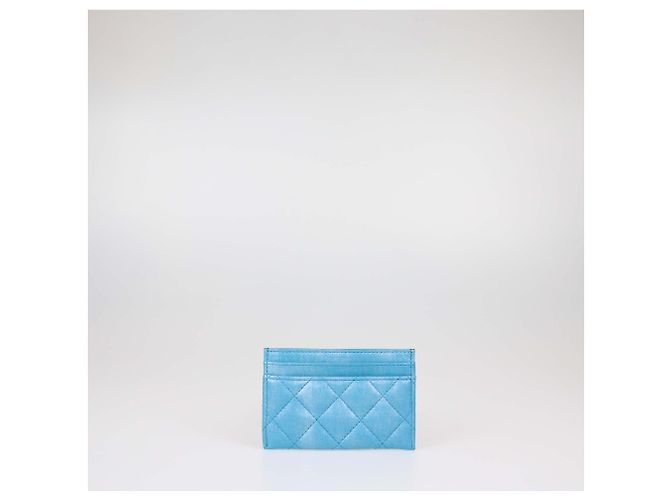 Tarjetero Chanel de piel acolchada azul iridiscente CC - vista 3