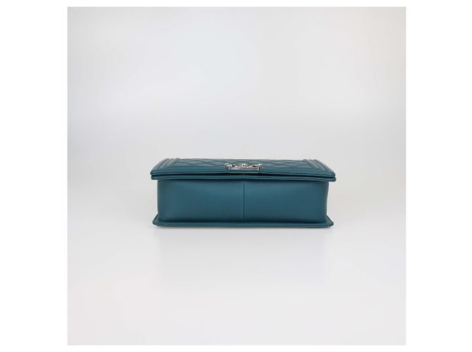 Borsa Chanel New Medium Boy Flap in pelle trapuntata blu teal - vista 4