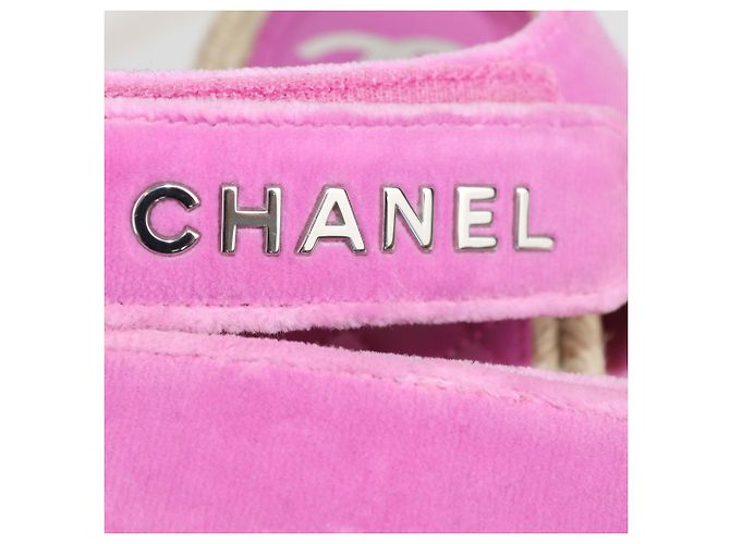 Sandali Espadrilles Chanel in velluto rosa CC - vista 7