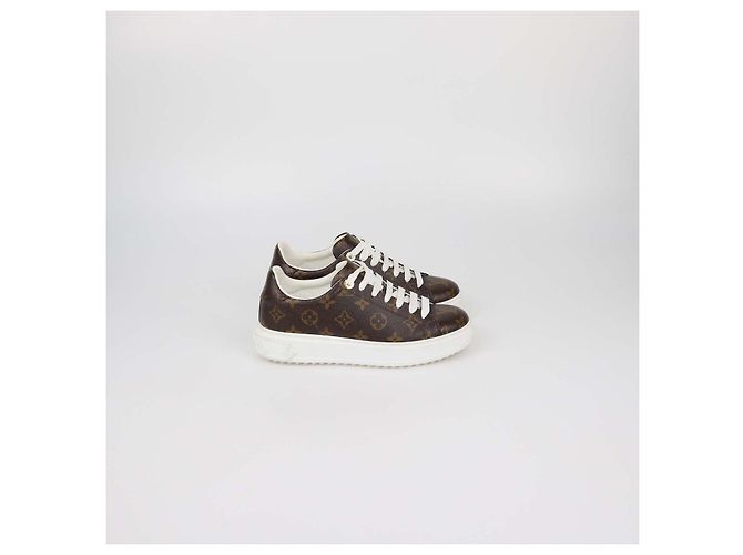 Louis Vuitton Time Out Low Top Sneaker aus Monogram Canvas Braun - Ansicht 3