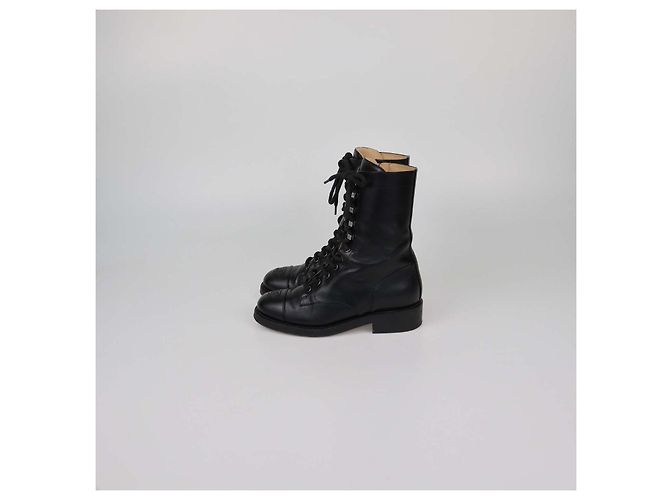 Botas de combate Chanel de piel negra con puntera CC Negro - vista 4