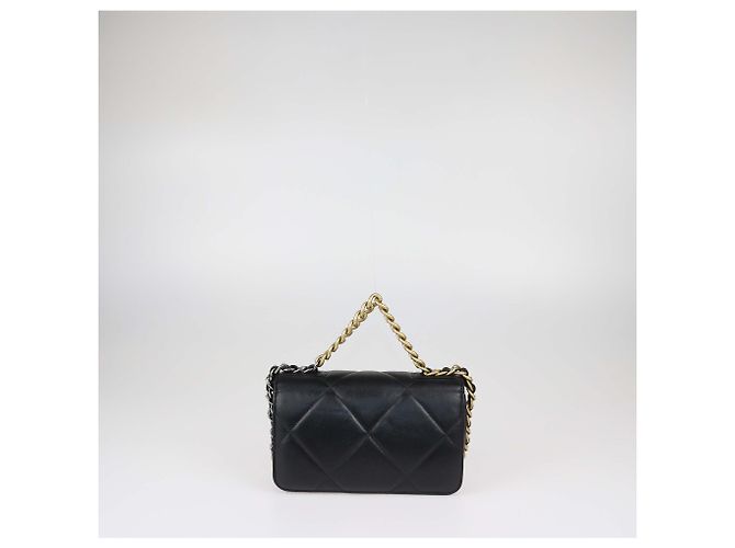 Borsa Chanel 19 Wallet on Chain in pelle matelassé nera Nero - vista 3