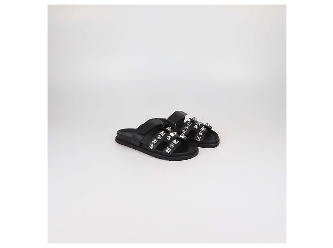 Hermès Hermes Chypre Sandalen aus schwarzem Leder mit Medor-Nieten - Ansicht 2