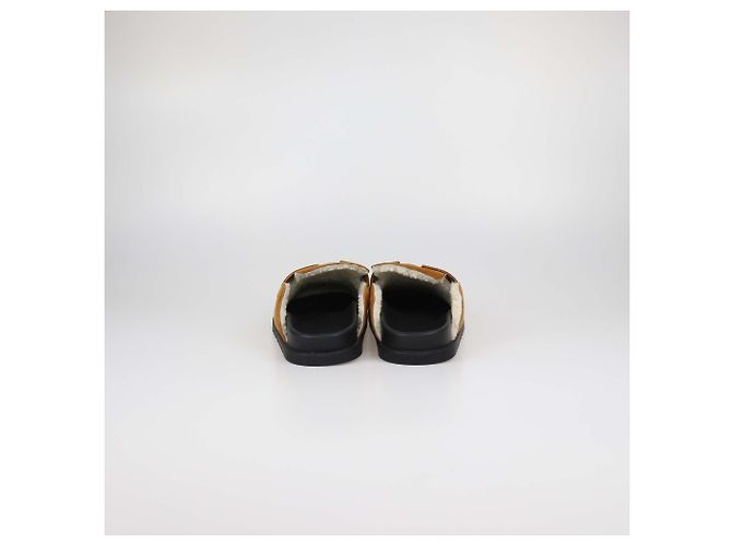 Hermès Mules Hermes GO in camoscio e shearling marrone - vista 5