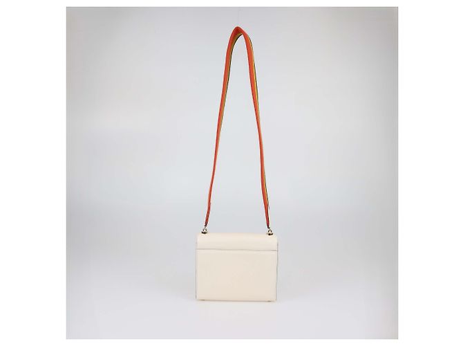 Hermès Bolso Hermes Mini Verrou Chaine de piel Mysore Nata - vista 3
