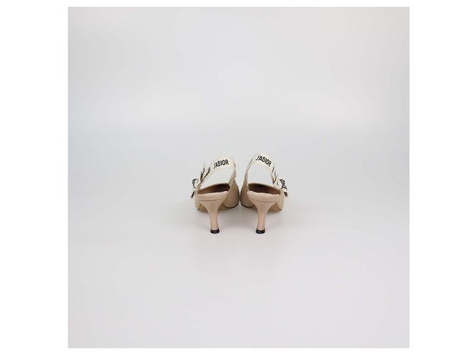 Christian Dior J'Adior Slingback Pumps aus beigem technischem Gewebe - Ansicht 5