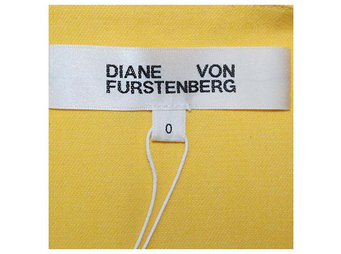 Vestido sin mangas Diane Von Furstenberg de algodón amarillo con cremallera frontal y cinturón - vista 5