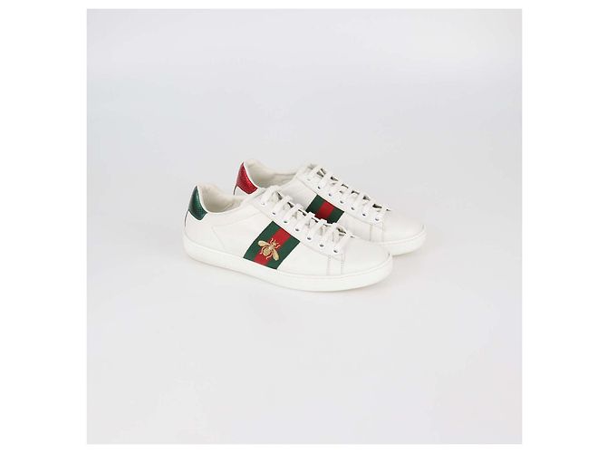 Sneakers basse Gucci Ace in pelle bianca con ape Bianco - vista 2