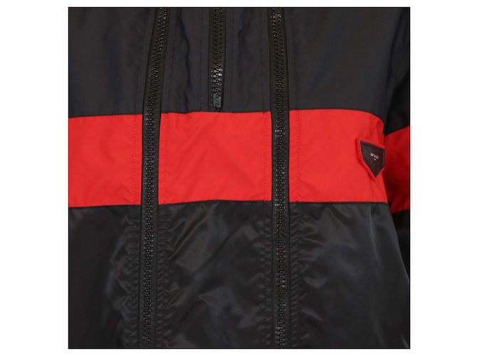 Giacca a vento Givenchy in nylon nero/rosso - vista 4