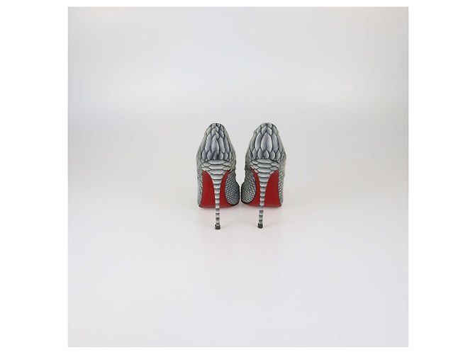 Christian Louboutin Grey Python Embossed Leather So Kate Pointed Toe Pumps Black White - view 5